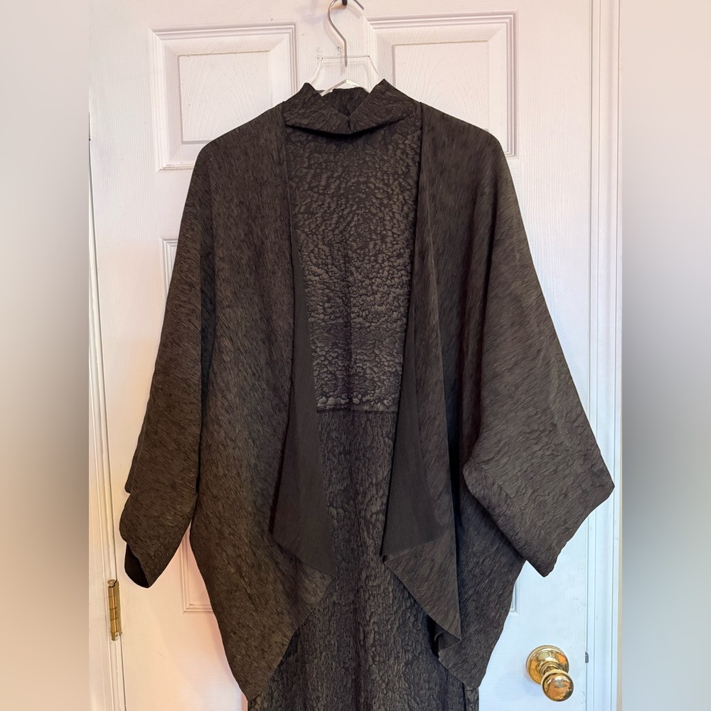 Kiss of the Wolf Womens Vintage Hand Painted Dress Set, one size, Dk Green & Blk - Picture 3 of 9
